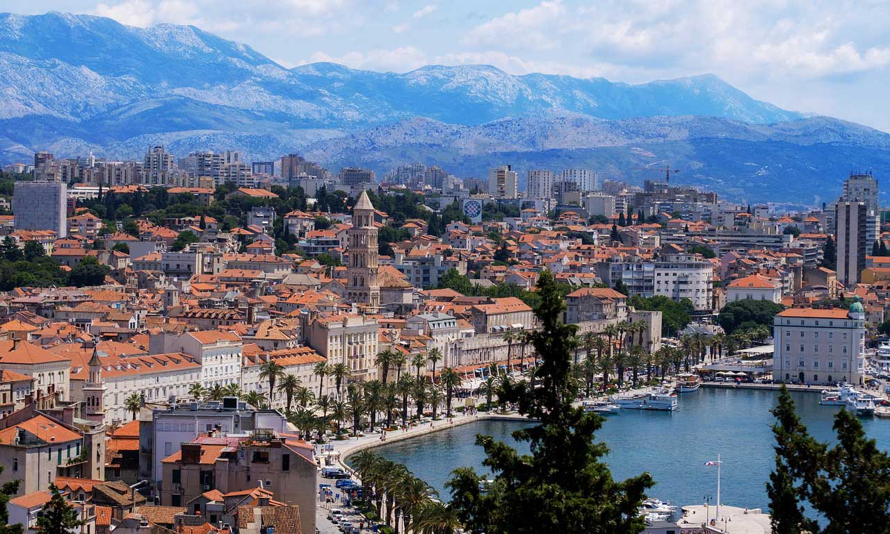 Edukativno predavanje “Konvencionalna, komplementarna i alternativna terapija” u Splitu